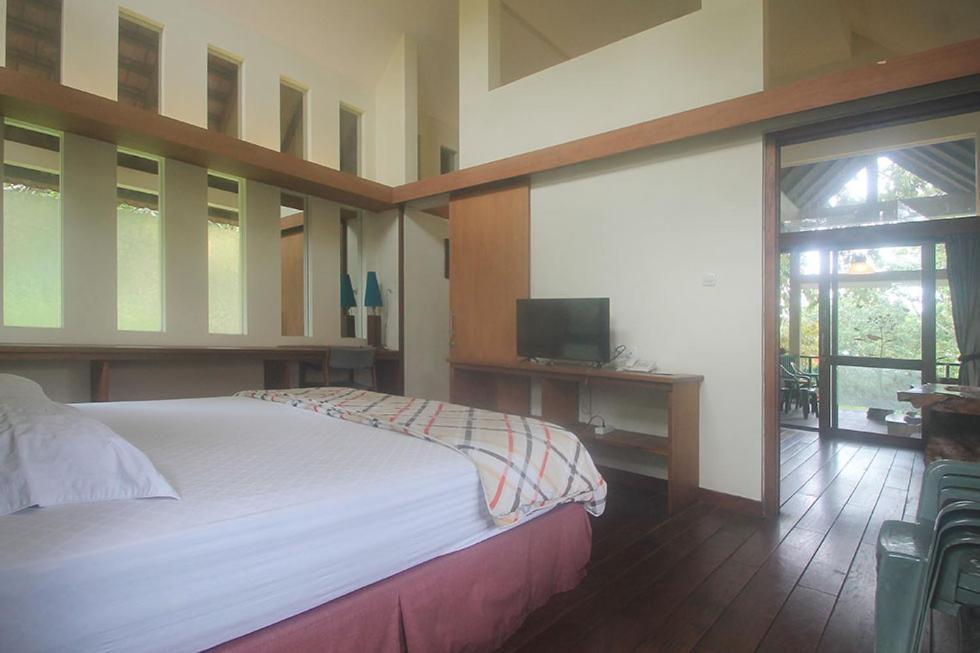 Hotel Villa Rawa Pening Pratama By Aparian Bandungan Exterior foto